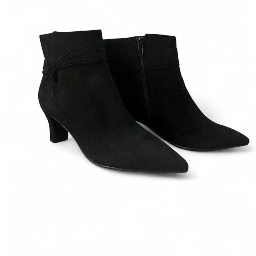 Women's East 5th Booties - SIZE 6
